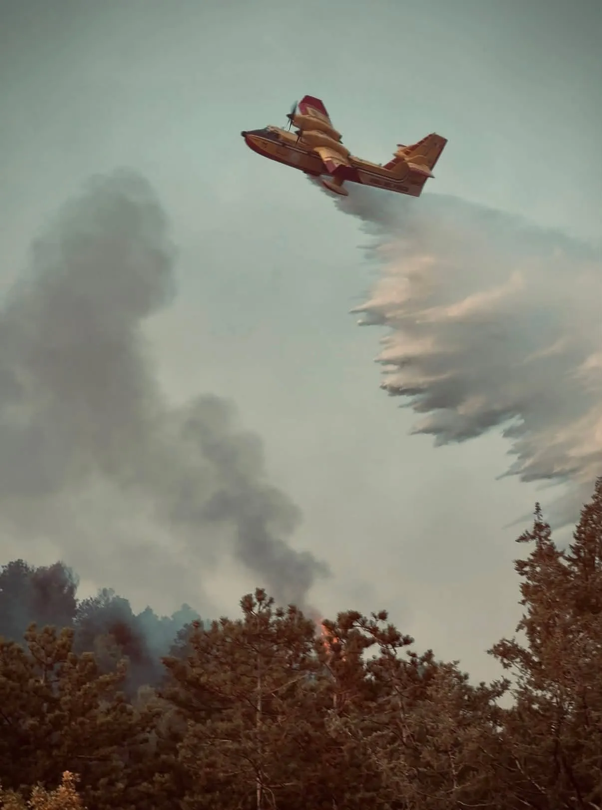 Morrone emergenza a oltranza, si punta a chiudere un fronte. Messa in salvo azienda pirotecnica