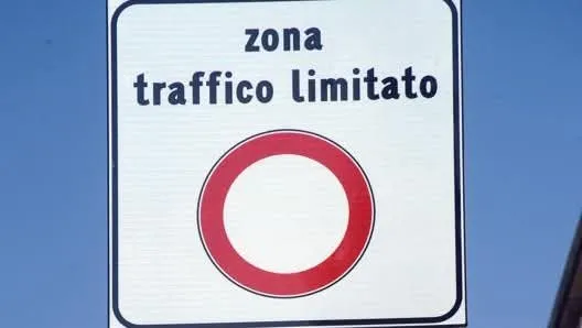 Caos Ztl, pioggia di ricorsi e di multe. La Polizia locale annuncia le archiviazioni