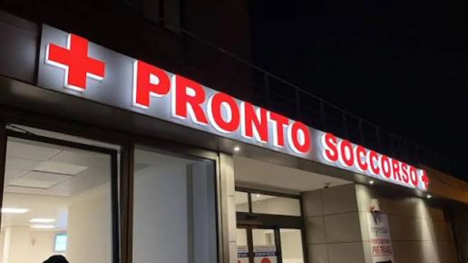 Vola con la moto nella scarpata, era ubriaco. Denuncia in arrivo per il motociclista in fin di vita